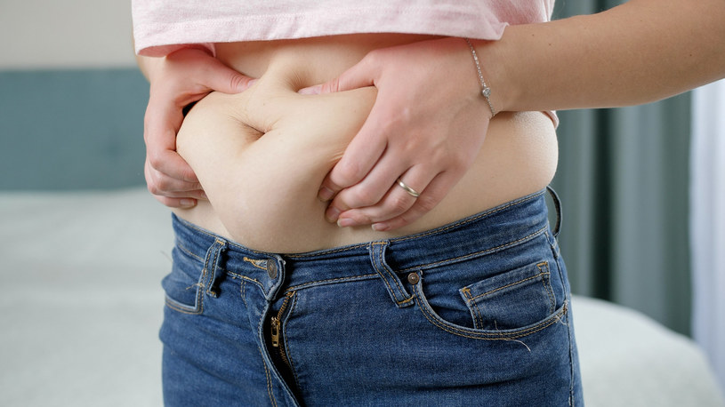Sposoby na odchudzanie - odpowiednie nawodnienie organizmu może pomóc szybko schudnąć  